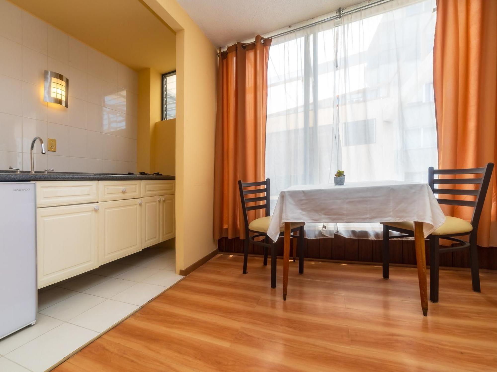 Capital O Suites Marne Cdmx メキシコシティ エクステリア 写真